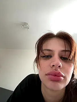 Daria_Promisess webcam