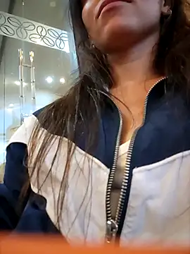 izabella_bella - Izabella_Bella's free webcam - UK Sex Cams