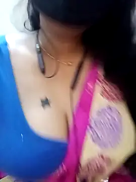 tamil_Vennila webcam