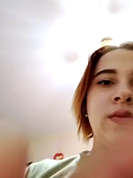 Gussie_Bridie webcam