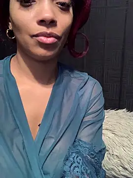 Rakiyahcharms webcam