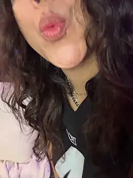 LunaMaeX0 Live Webcam on Stripchat