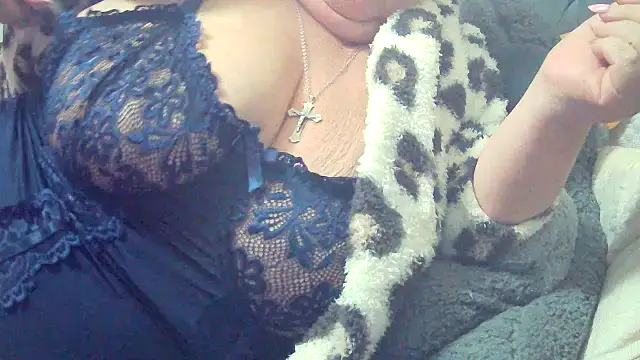 Playful_MILF_Demi webcam