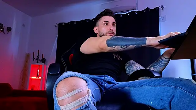 mightyaaron66 (M young) - 𖤐🔥 parTy Time ,House parTy  !  💨𖤐