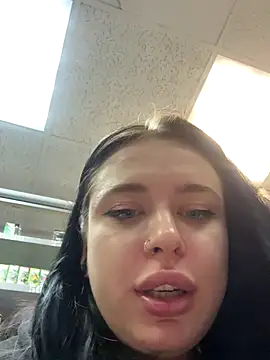 AlishaOfThorns webcam