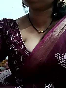 nyra-23 - Nyra-23's free webcam