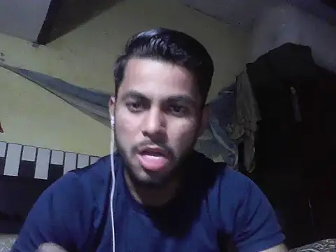 Stubborndesiboy webcam
