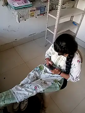 kavya-collage (F teen) - Follow me insta guys