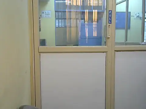 mathi_cam (F young) - I want to buy books 📚