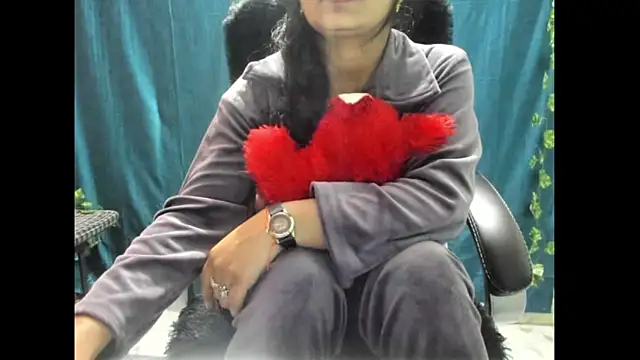 Forever_Love2025 webcam