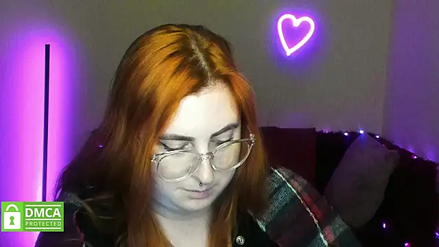 Alicia_love00 webcam