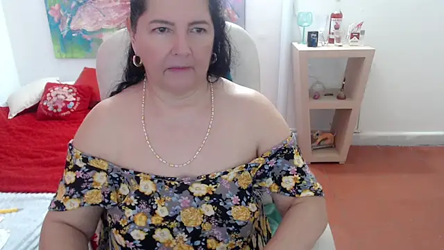 leonela_69 webcam