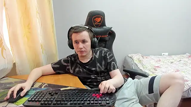 iliaskrislove webcam