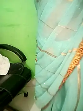 Webcam Model (Rashmi_011)  is live.Free join now!