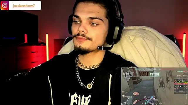 JordanShow webcam