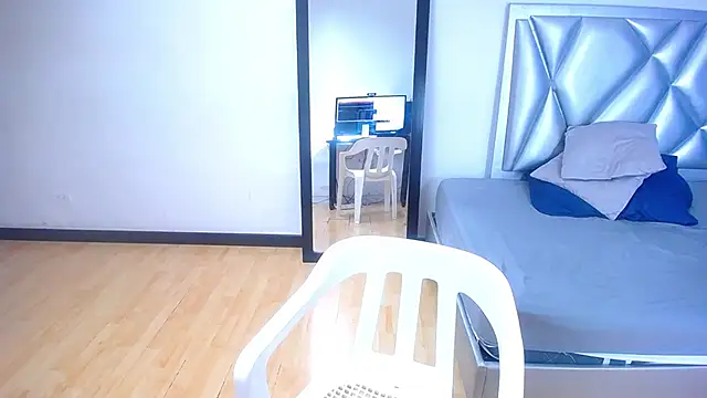 sexycum_dumpster webcam