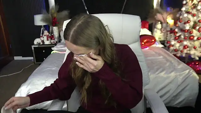 kiragrayy - KiraGrayy's free webcam - UK Sex Cams