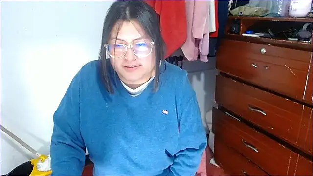 hairy_pussywet webcam