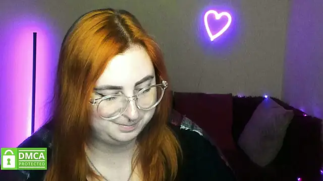 Alicia_love00 webcam