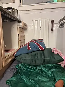 Squirt-Fuck-Queen webcam