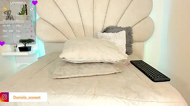 Danielaangelina webcam