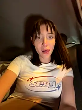 BallerinaCappuccino_'s live cam