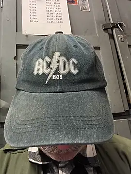 loverboyxxx69 webcam