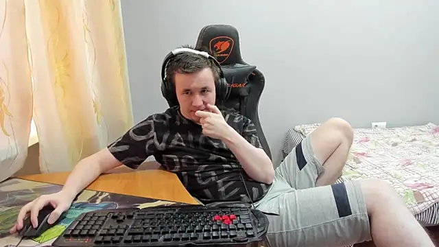 iliaskrislove webcam