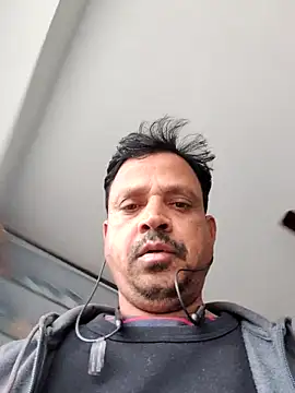 Raj1043's live cam
