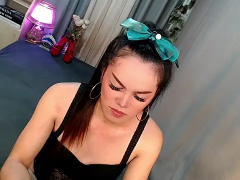 Maxinemcbride webcam