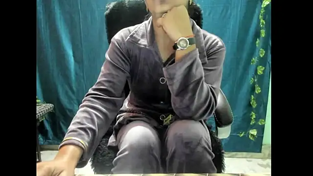 Forever_Love2025 webcam