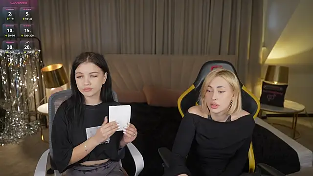 kara_cat - Kara_cat's free webcam - UK Sex Cams