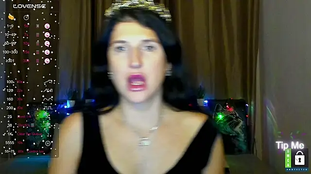 Alianna_Solo_Kisses webcam