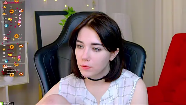 kelly_foox (F teen) - MAKE ASS RED >:)