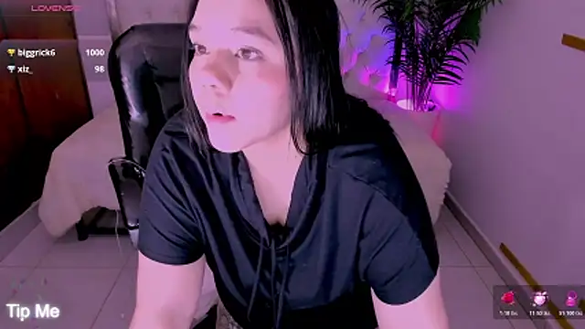 _chelsea_24 (F young) - Twerk