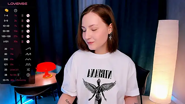 velvet_cherry_ webcam