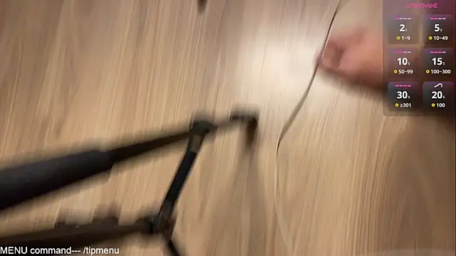 adam_misti (M young) - muscles flex