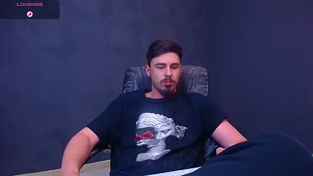 enzorace (M young) - get naked & hard