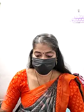 tamil_Sigappu_Roja webcam