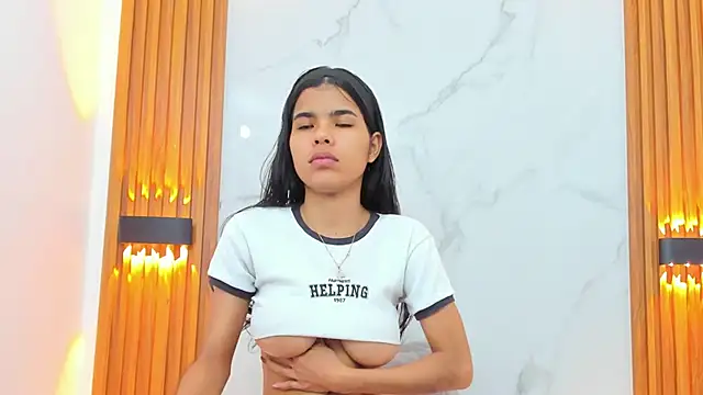 IsabellaMonet webcam