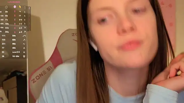 VibeQueenLucy webcam