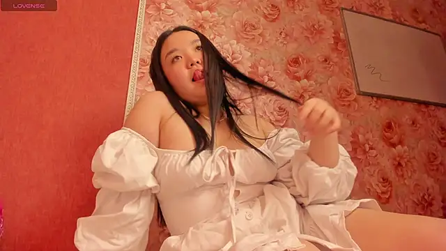 hungrybunny333 webcam