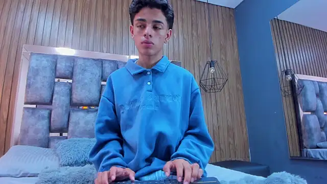 owen__johnson webcam