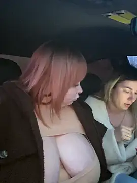 bigboobsdream99 - BigboobsDream99's free webcam - UK Sex Cams