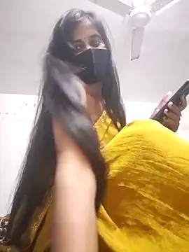 cute_radhikaa