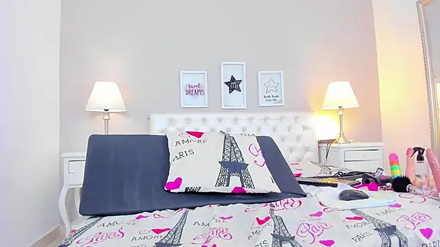 megan_loviitz webcam