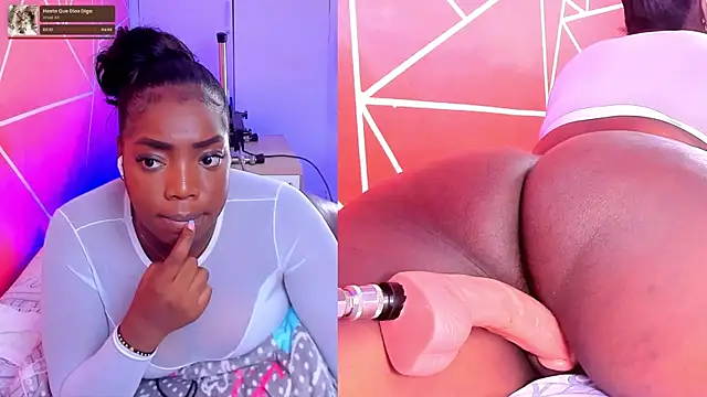 zoeethompson_cm webcam