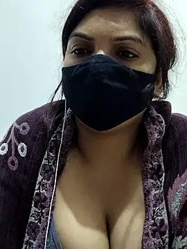 Webcam Model (illay_love)  is live.Free join now!