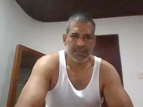 jackbigcock11 webcam