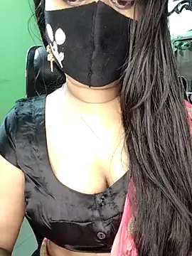 Webcam Model (Idhika-Paul)  is live.Free join now!